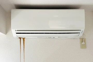 エアコンからの水漏れトラブル