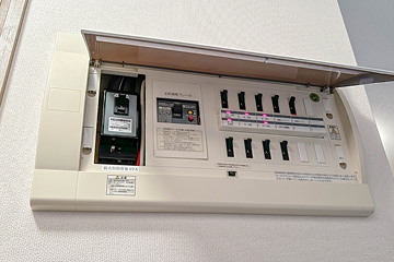 家の必要電気容量が分からない、ブレーカーが落ちないか心配
