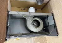 レンジフードの交換作業